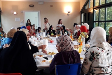 Festa-fine-corso-di-cucito-per-donne-straniere-a-maggio-2019